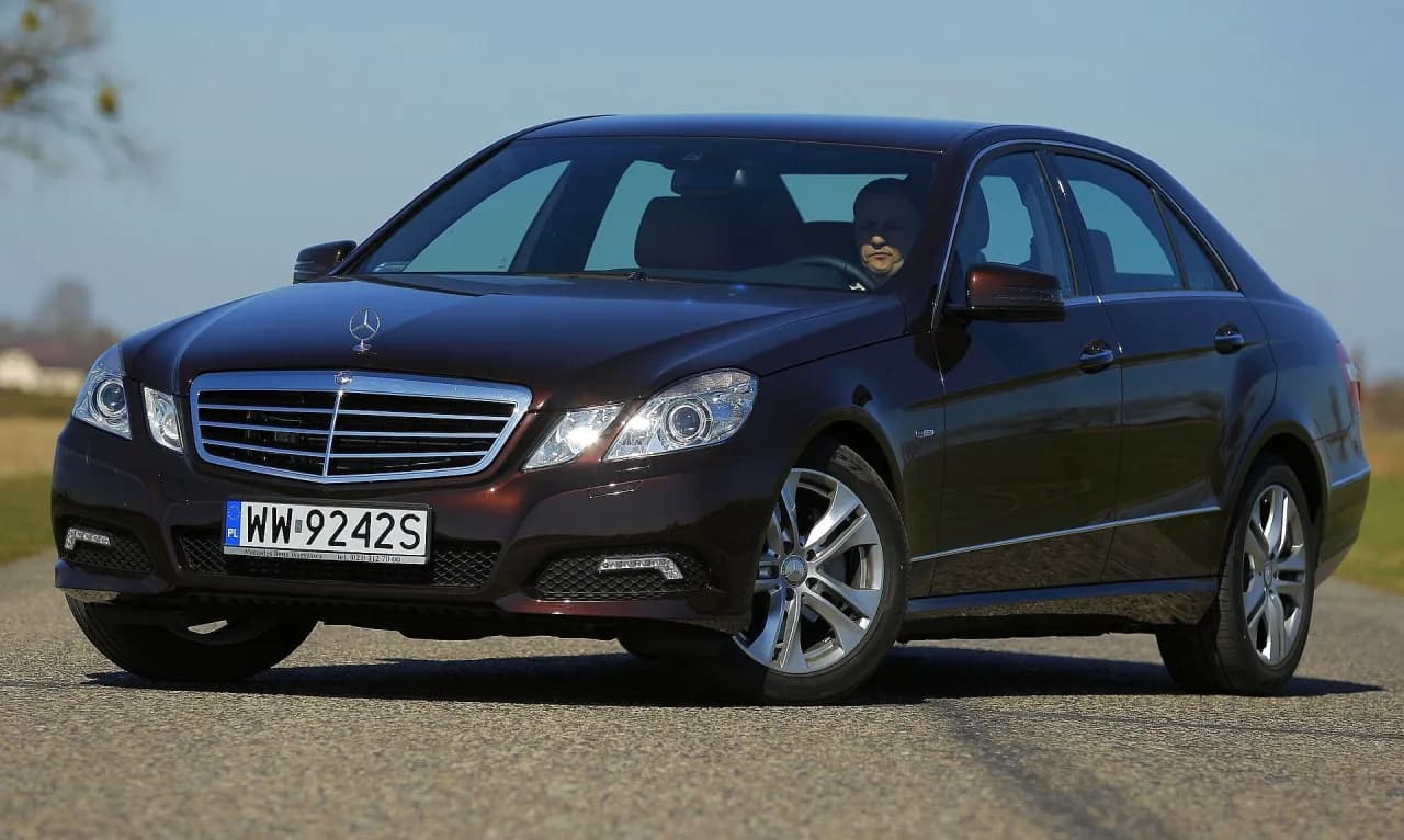 Mercedes W212 jaki silnik benzynowy - poznaj najlepsze opcje i osiągi