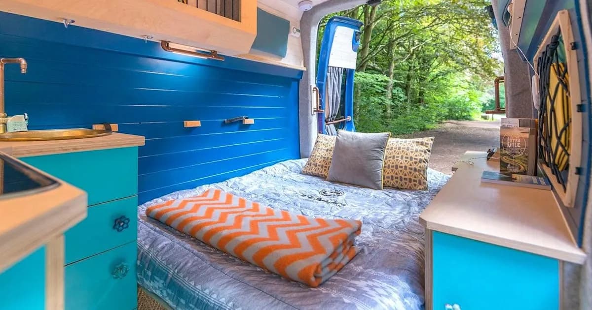 Jak przerobić busa na kamper - proste kroki, które musisz znać